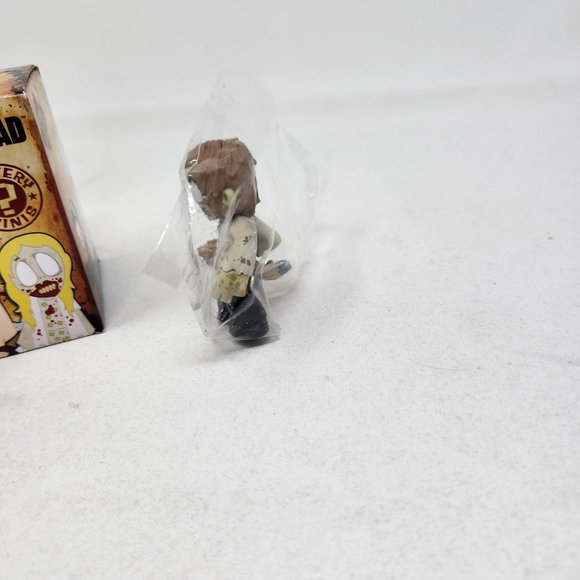 Funko The Walking Dead 2.5" Deer Walker Mystery Minis 2013 - Picture 2 of 8